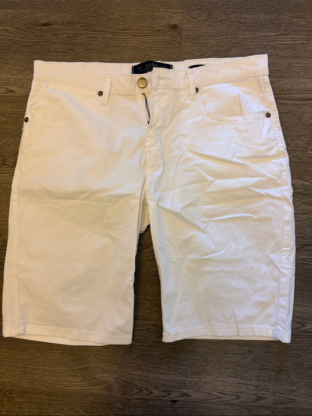PD&C Men's White Flat-Front Cotton Shorts